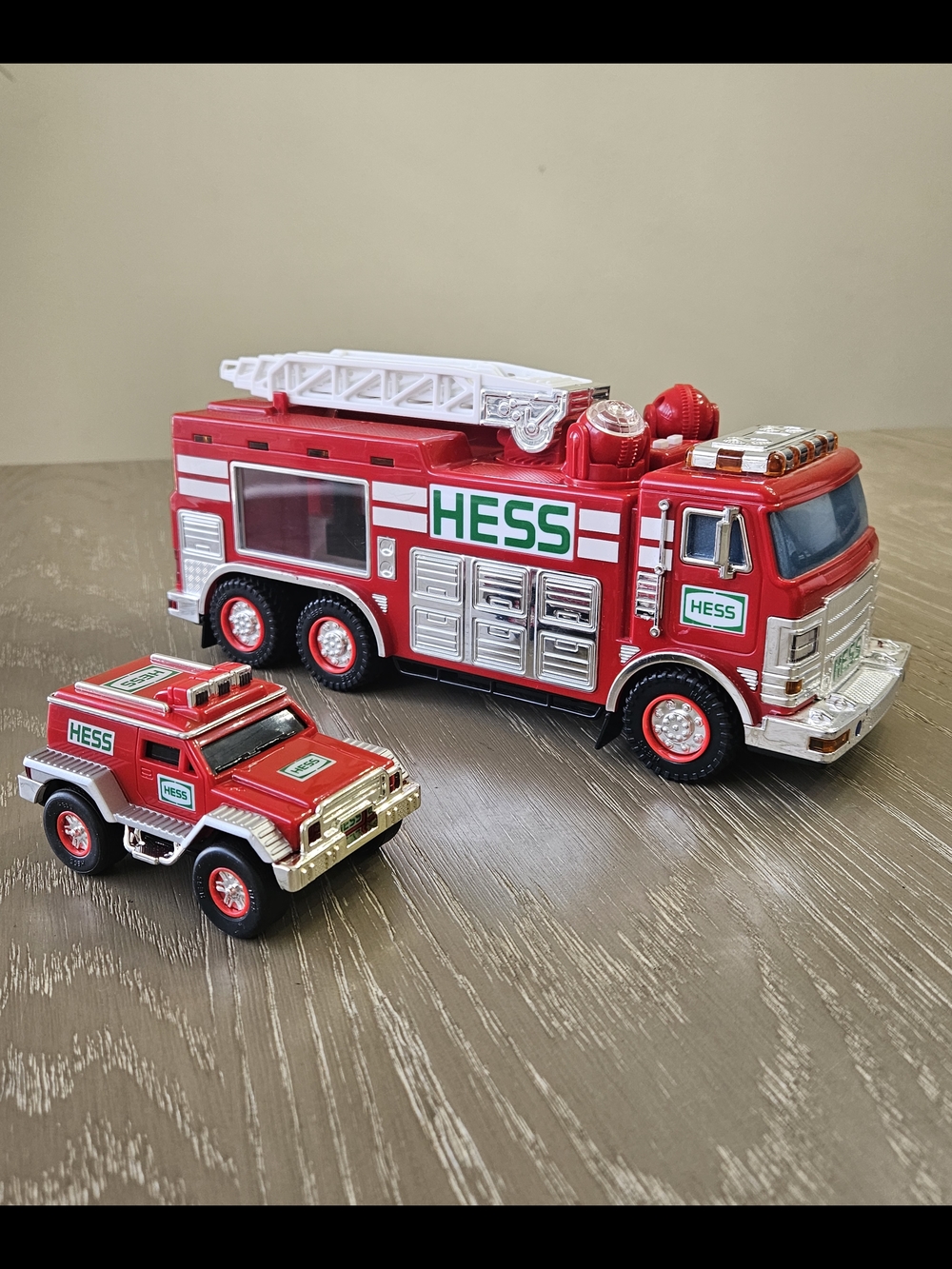 2005 Hess Fire Truck with Rescue Truck